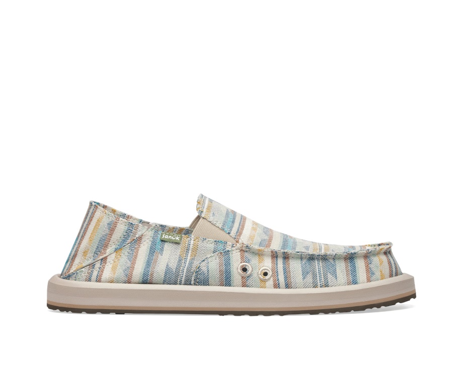 Sanuk M Vagabond St トレイル メサ