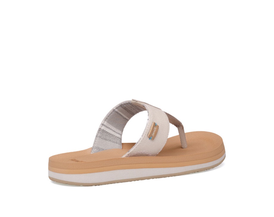 サヌーク アイラ ストリート プラス トープ